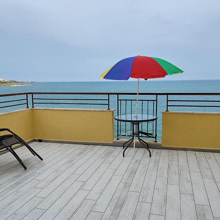 Akb Apartment Sea View Aheloy Exterior photo